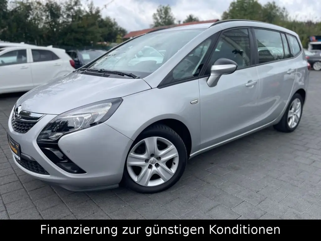 Photo 1 : Opel Zafira 2016 Essence