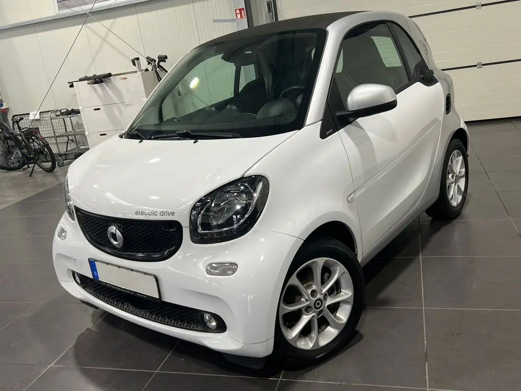 Photo 1 : Smart Fortwo 2017 Non renseigné