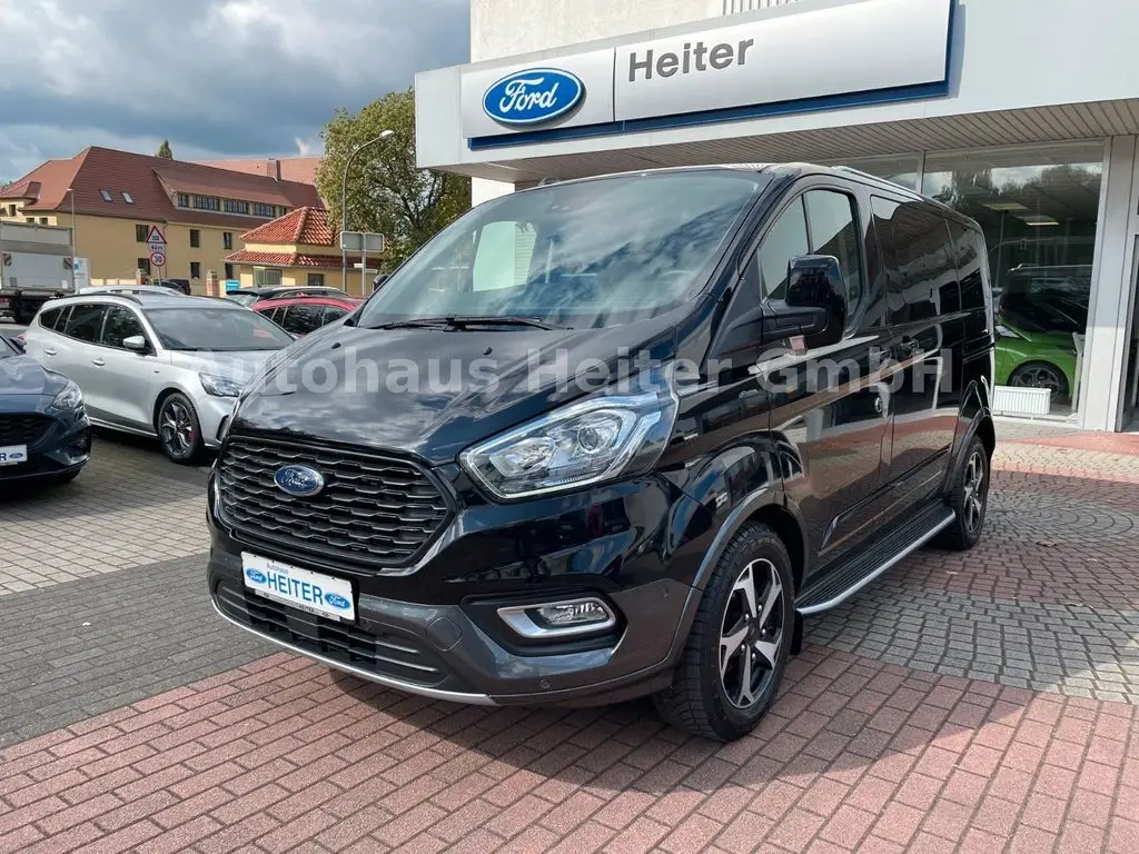 Photo 1 : Ford Tourneo 2023 Diesel