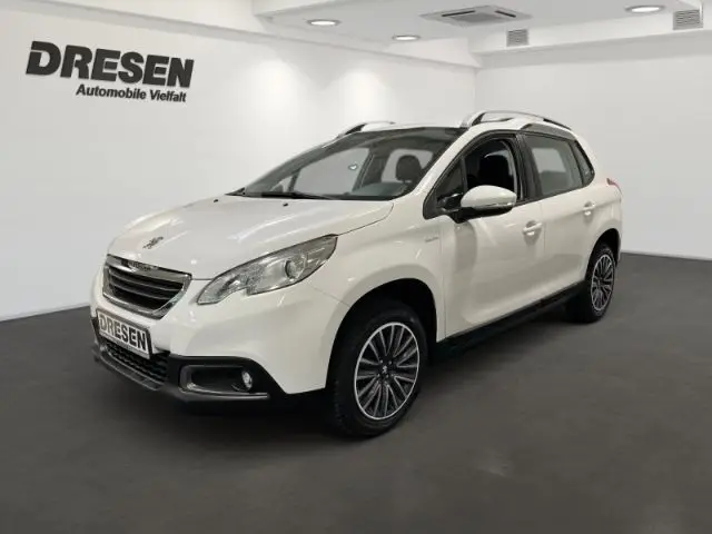 Photo 1 : Peugeot 2008 2016 Petrol