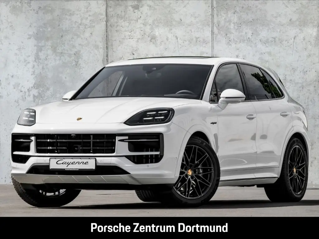 Photo 1 : Porsche Cayenne 2024 Hybrid