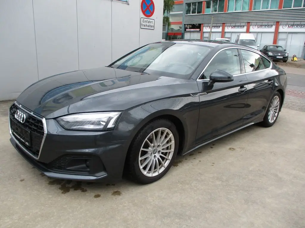 Photo 1 : Audi A5 2021 Diesel