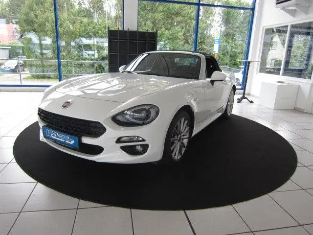 Photo 1 : Fiat 124 Spider 2018 Essence