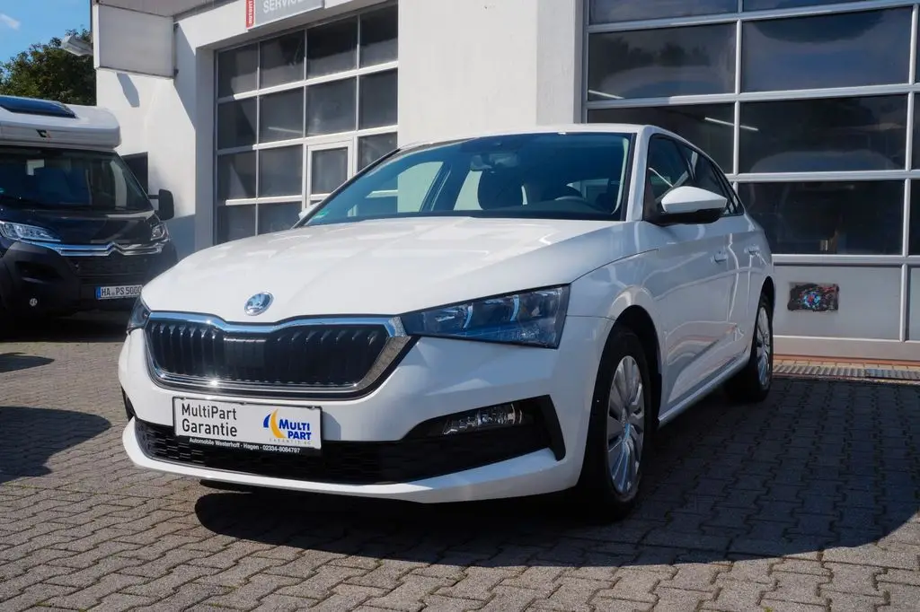 Photo 1 : Skoda Scala 2020 Essence