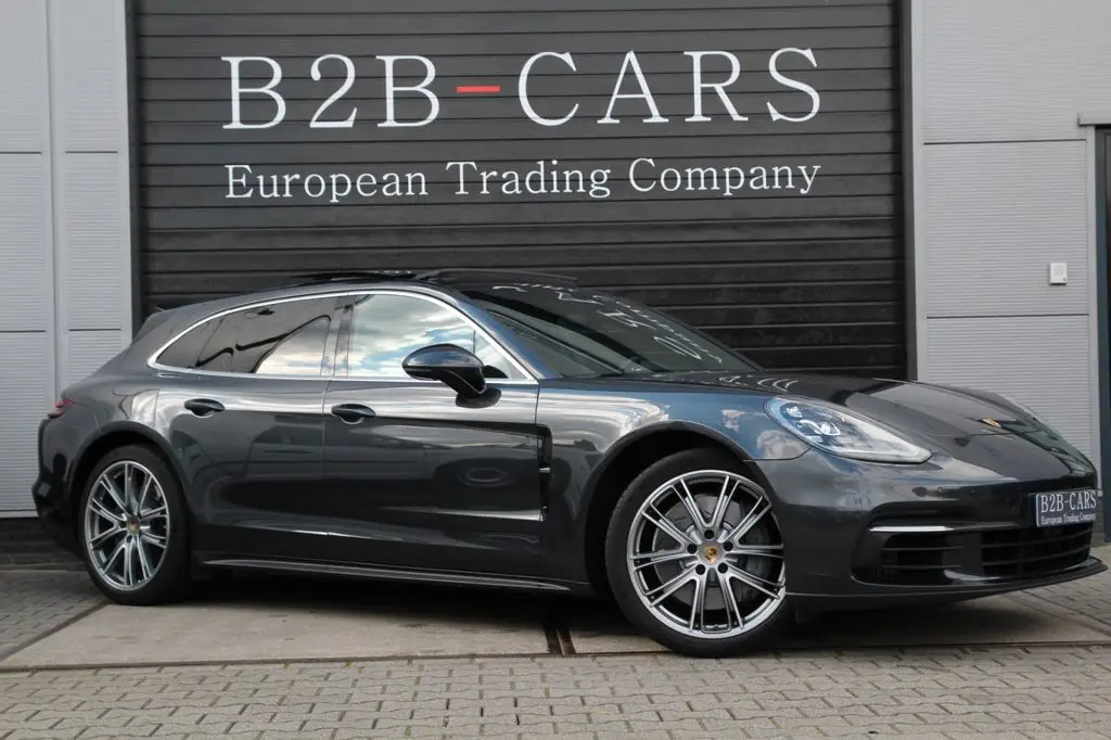 Photo 1 : Porsche Panamera 2018 Petrol