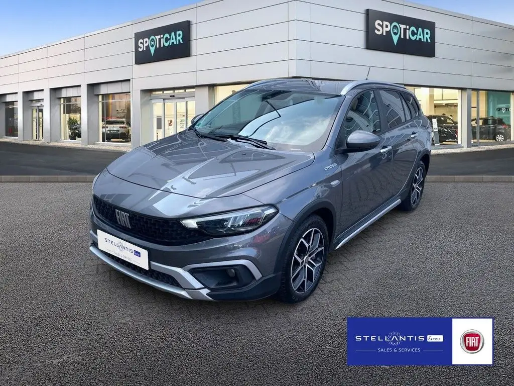 Photo 1 : Fiat Tipo 2022 Essence