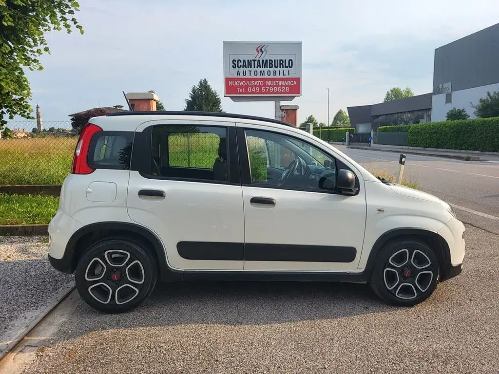 Photo 1 : Fiat Panda 2022 Autres