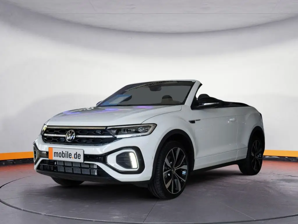 Photo 1 : Volkswagen T-roc 2023 Essence