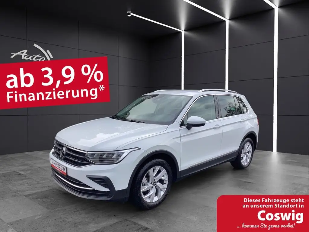 Photo 1 : Volkswagen Tiguan 2024 Essence