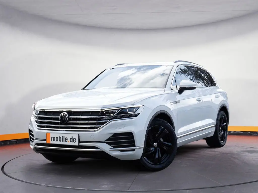 Photo 1 : Volkswagen Touareg 2023 Diesel