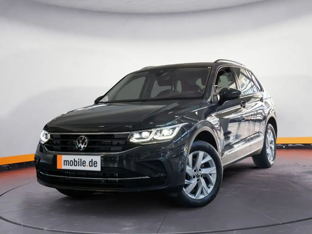 Photo 1 : Volkswagen Tiguan 2023 Diesel