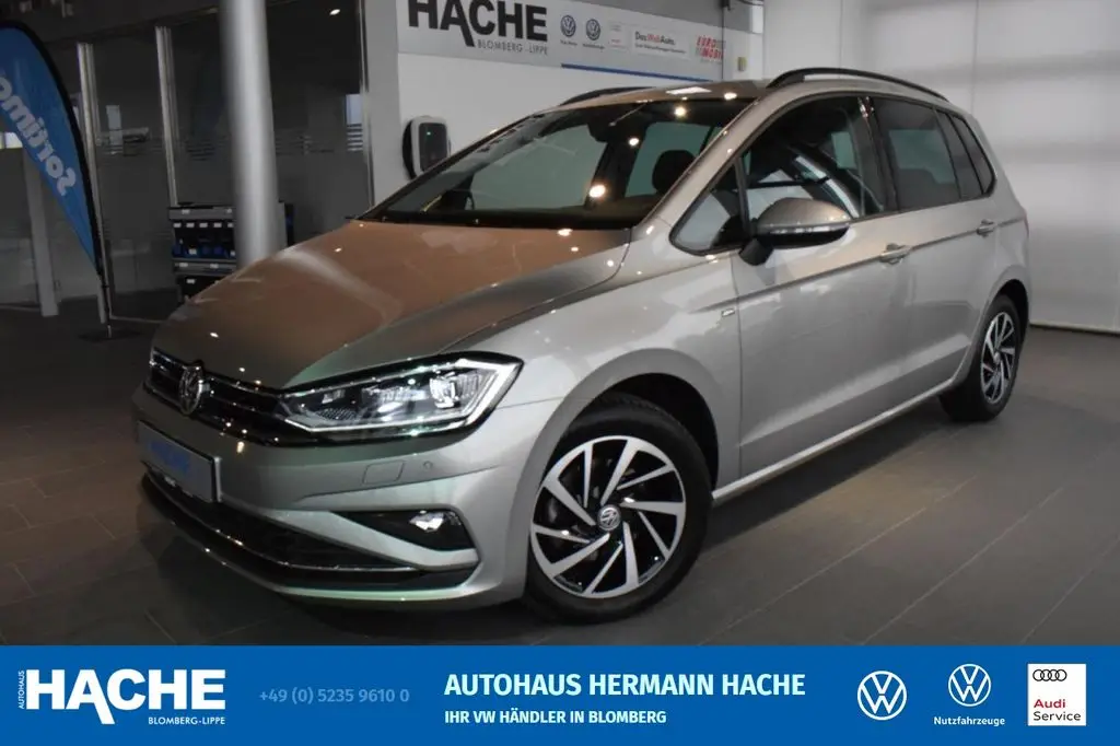 Photo 1 : Volkswagen Golf 2018 Essence