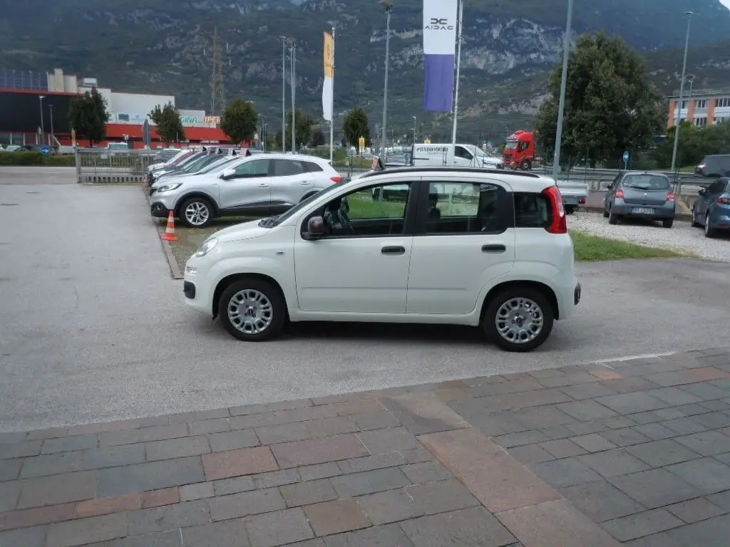 Photo 1 : Fiat Panda 2022 Hybride