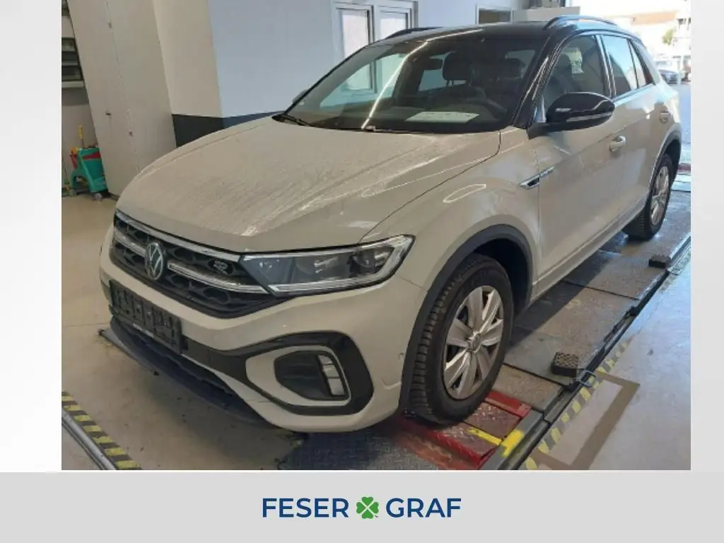 Photo 1 : Volkswagen T-roc 2024 Essence