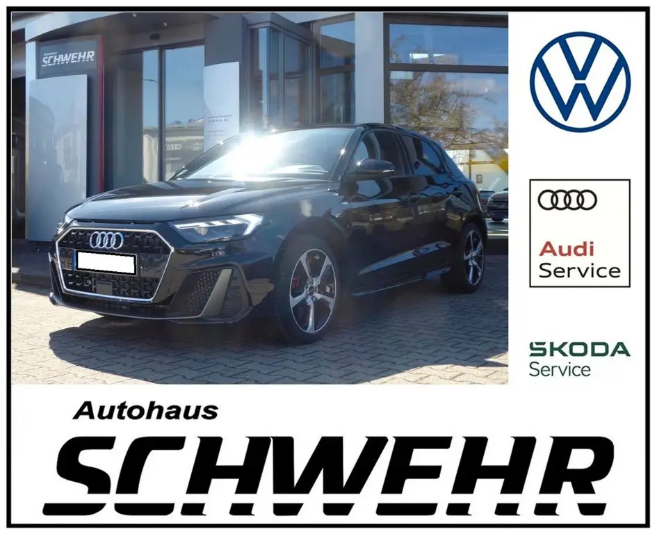 Photo 1 : Audi A1 2024 Essence