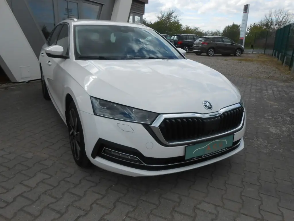 Photo 1 : Skoda Octavia 2020 Hybride