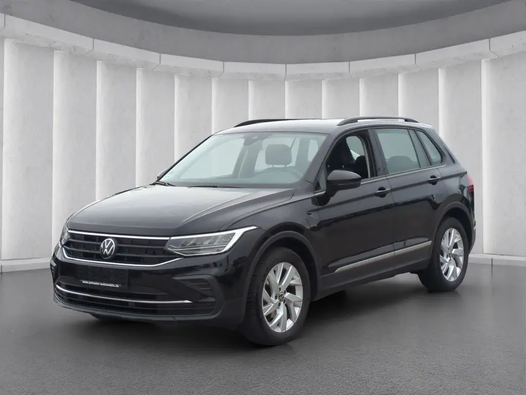 Photo 1 : Volkswagen Tiguan 2023 Petrol