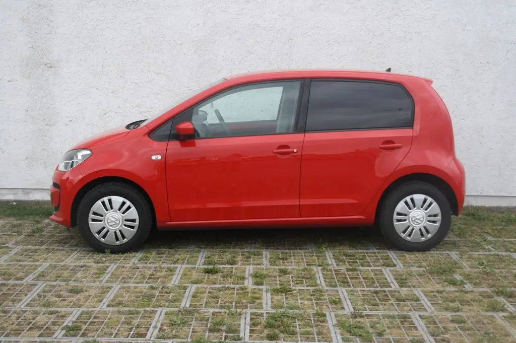 Photo 1 : Volkswagen Up! 2015 Petrol