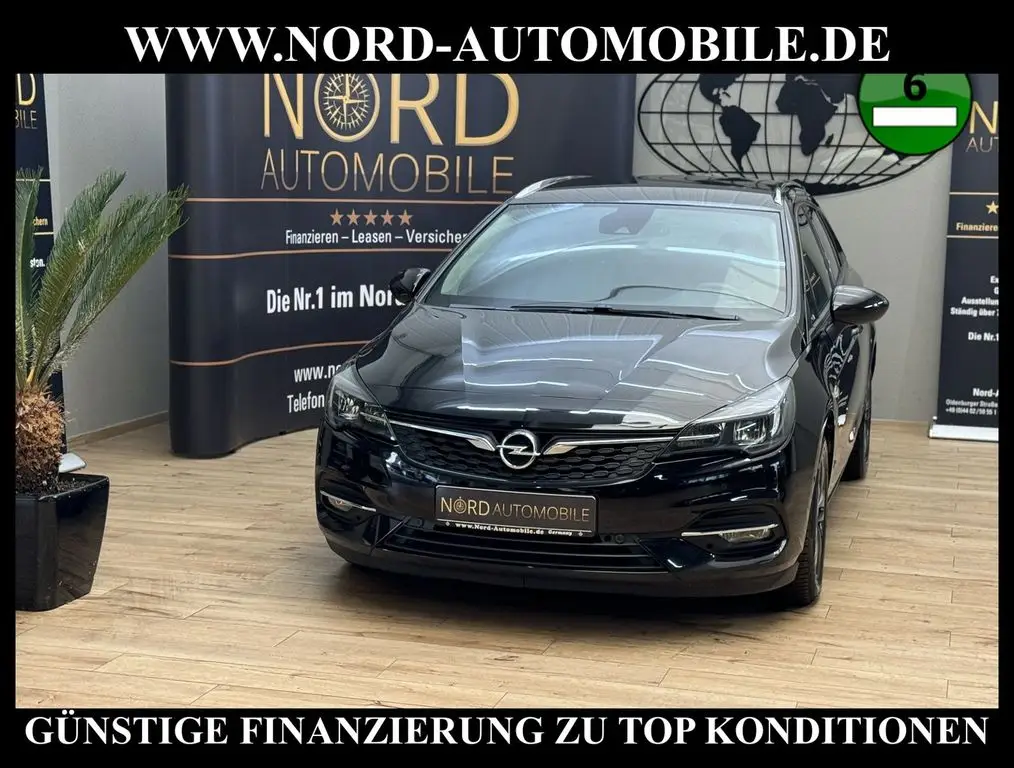 Photo 1 : Opel Astra 2022 Essence