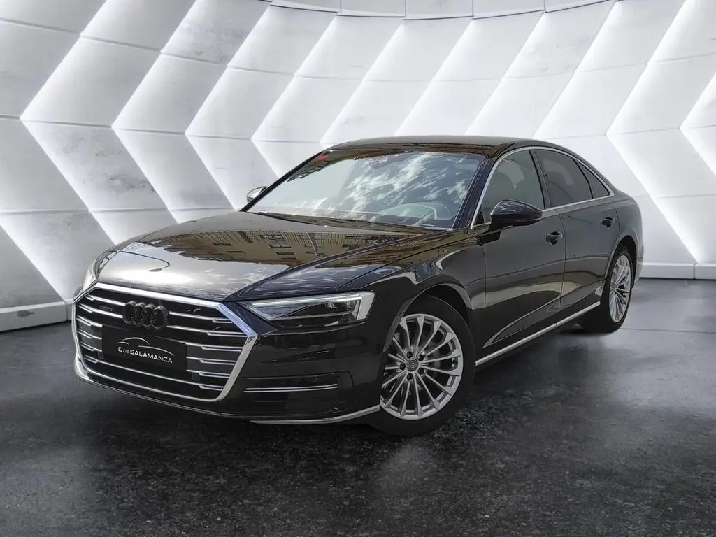 Photo 1 : Audi A8 2019 Hybrid