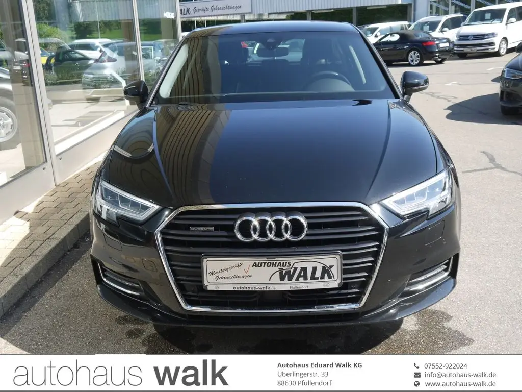 Photo 1 : Audi A3 2019 Essence