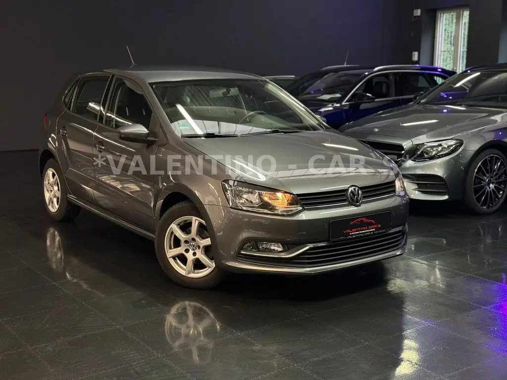 Photo 1 : Volkswagen Polo 2015 Essence