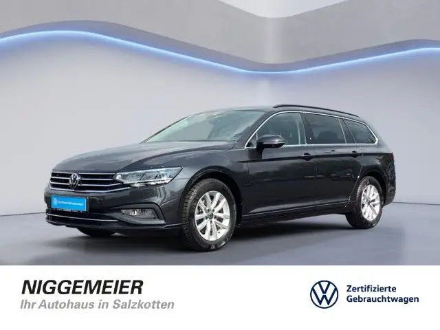 Photo 1 : Volkswagen Passat 2023 Diesel