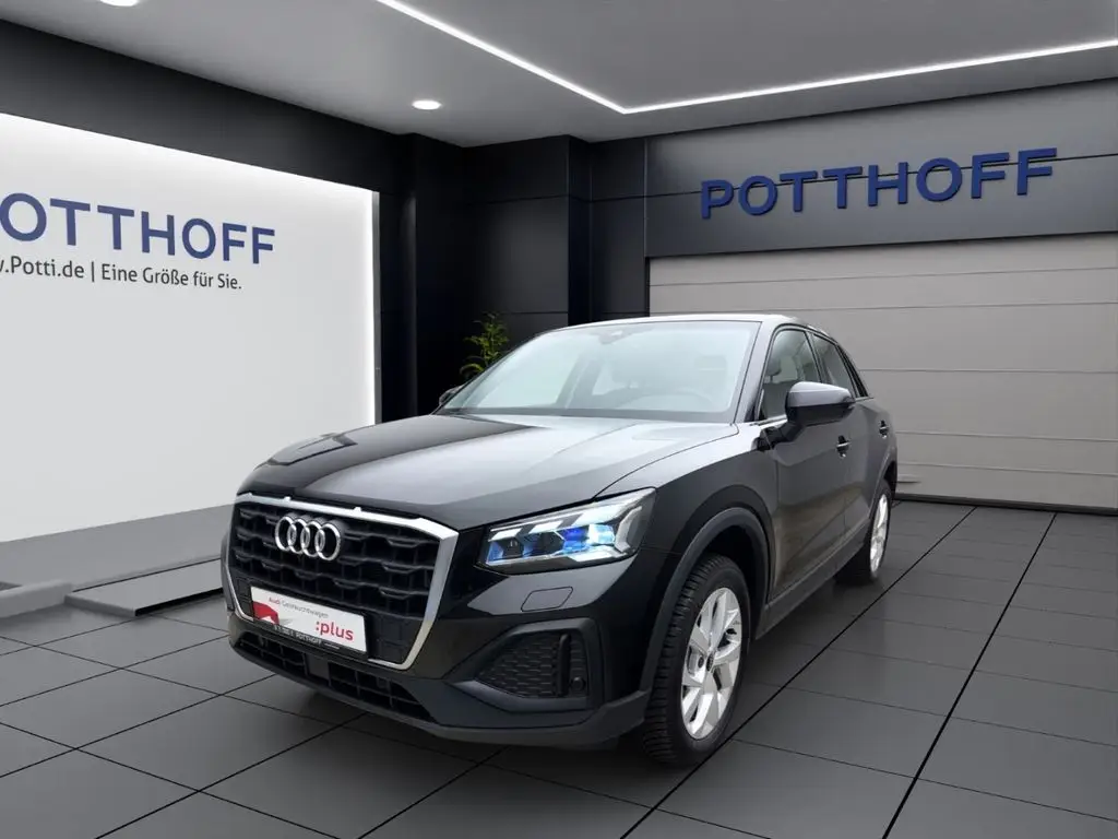 Photo 1 : Audi Q2 2024 Essence