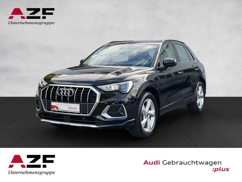 Photo 1 : Audi Q3 2021 Petrol