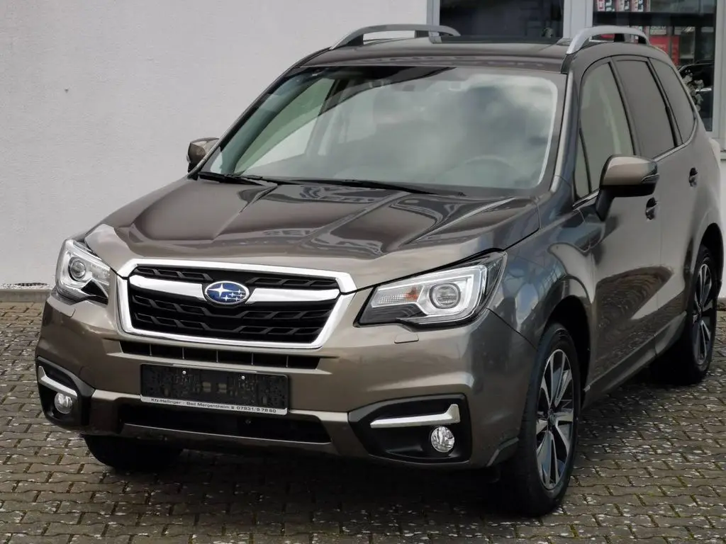 Photo 1 : Subaru Forester 2019 Essence