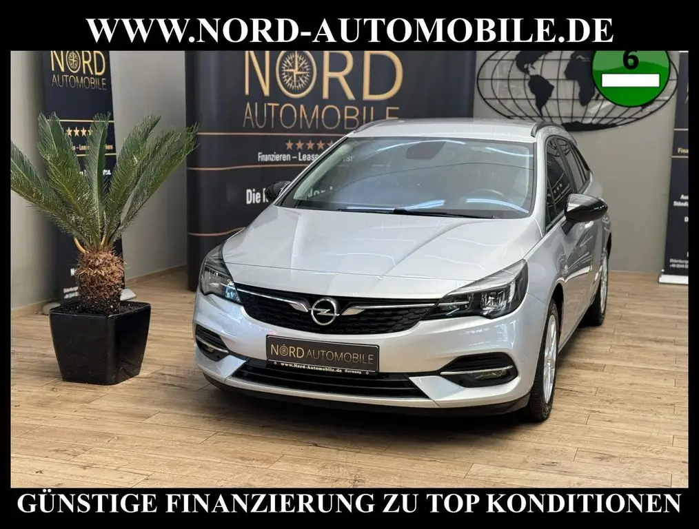 Photo 1 : Opel Astra 2022 Diesel