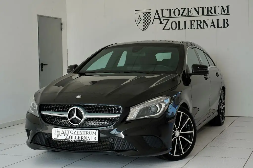 Photo 1 : Mercedes-benz Classe Cla 2015 Petrol