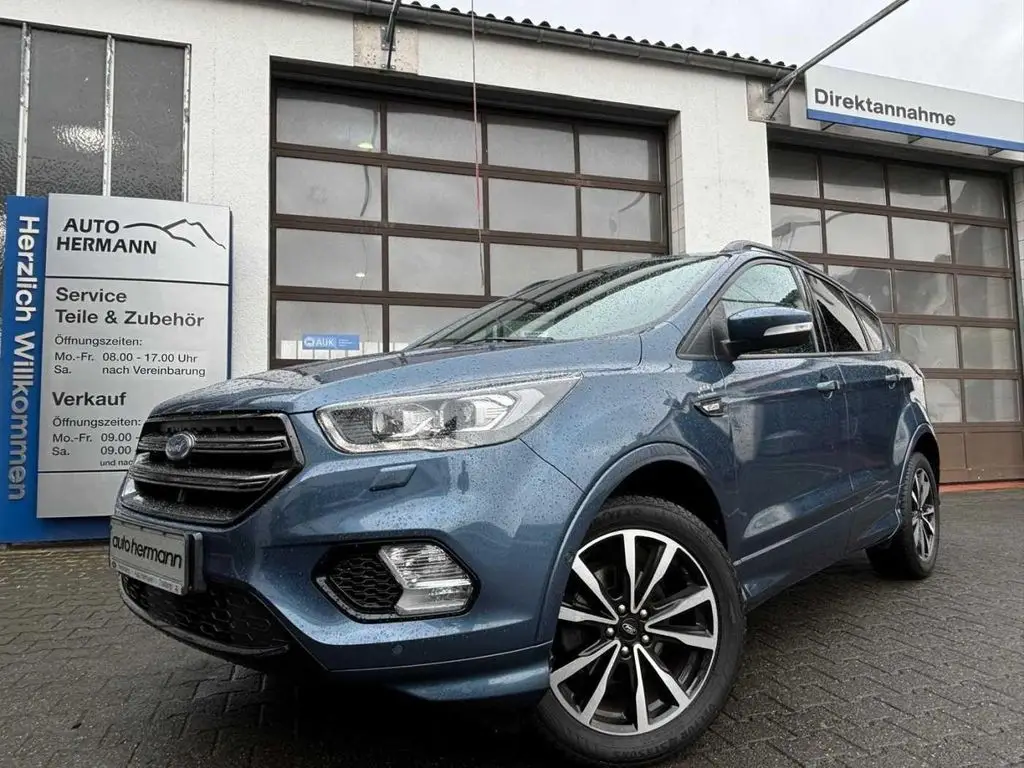 Photo 1 : Ford Kuga 2019 Petrol