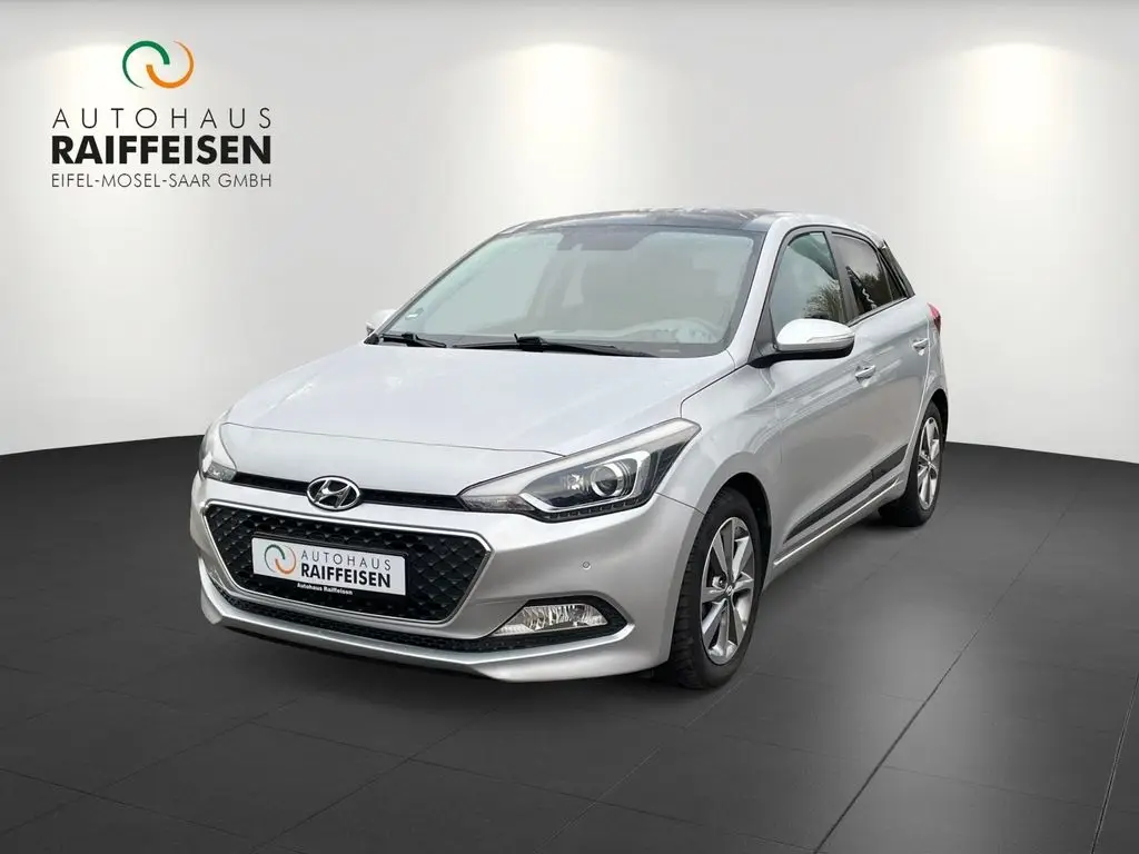 Photo 1 : Hyundai I20 2016 Petrol