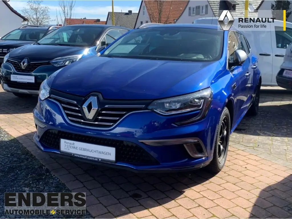 Photo 1 : Renault Megane 2018 Essence