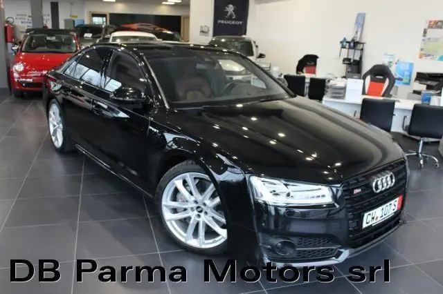 Photo 1 : Audi A8 2016 Essence