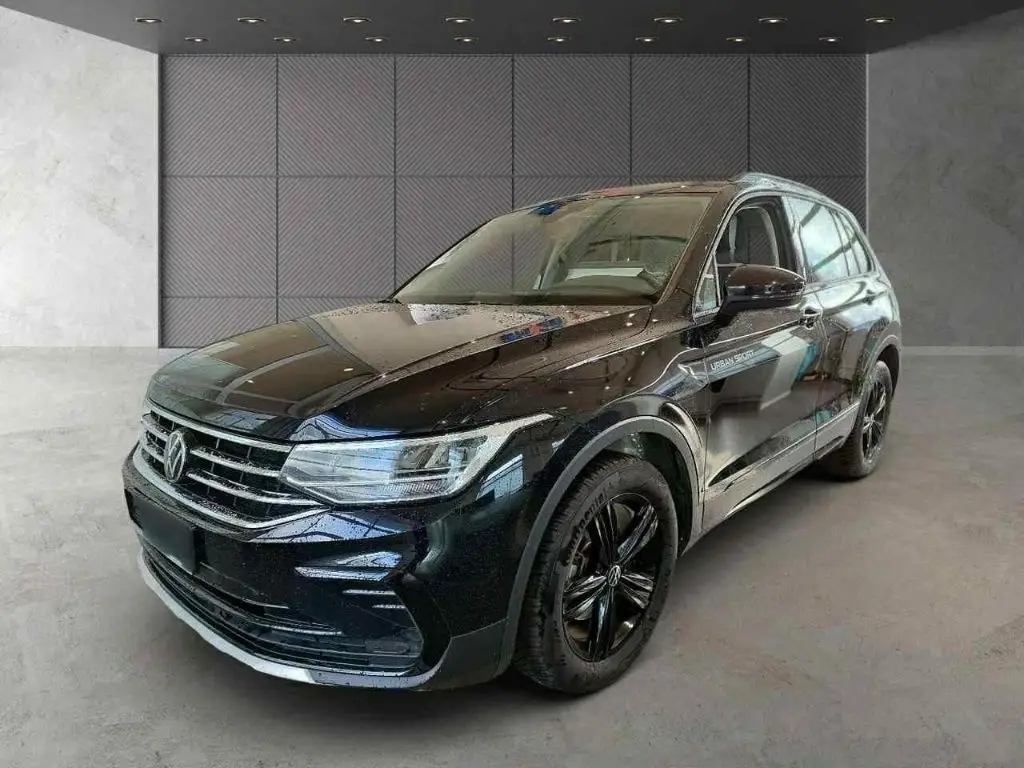 Photo 1 : Volkswagen Tiguan 2022 Essence