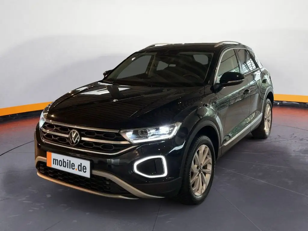 Photo 1 : Volkswagen T-roc 2023 Petrol