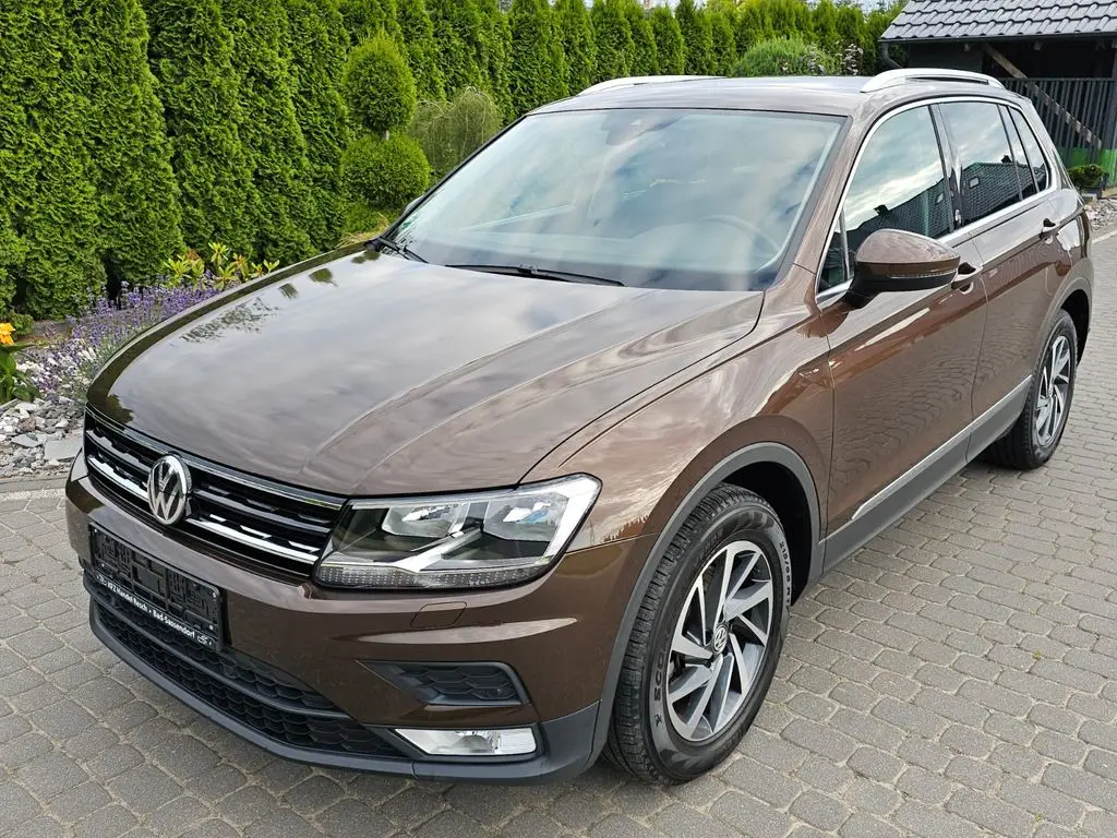 Photo 1 : Volkswagen Tiguan 2017 Essence