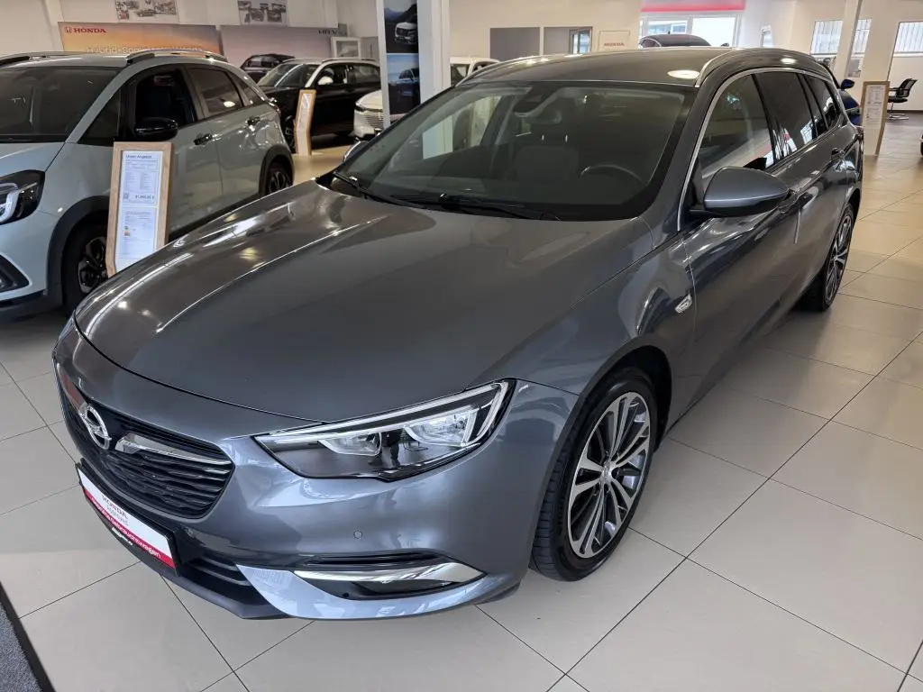 Photo 1 : Opel Insignia 2018 Essence