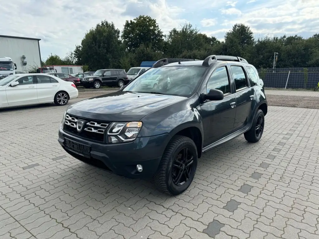 Photo 1 : Dacia Duster 2017 Petrol