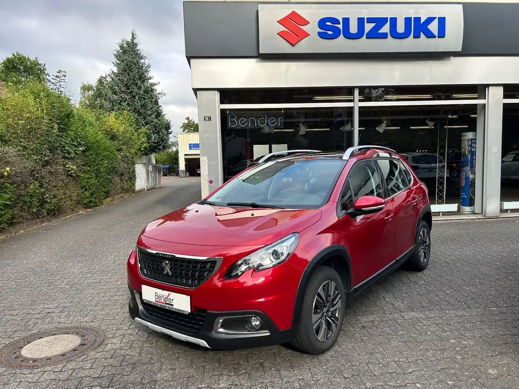 Photo 1 : Peugeot 2008 2019 Petrol