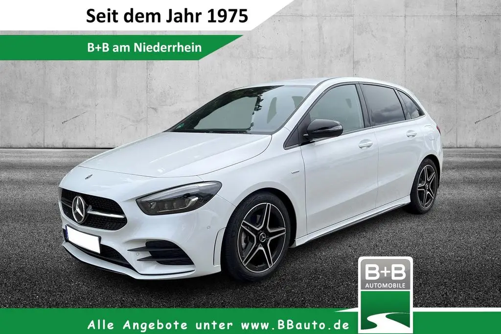 Photo 1 : Mercedes-benz Classe B 2022 Petrol