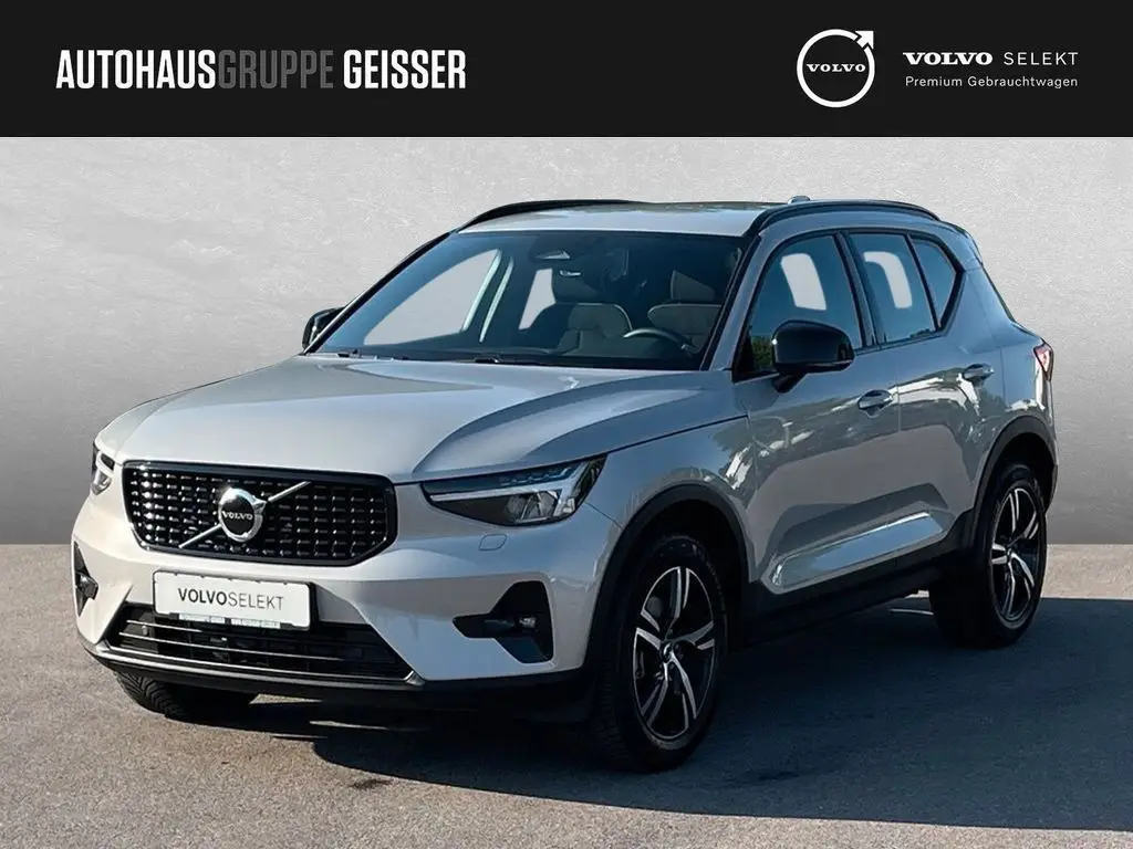 Photo 1 : Volvo Xc40 2024 Petrol