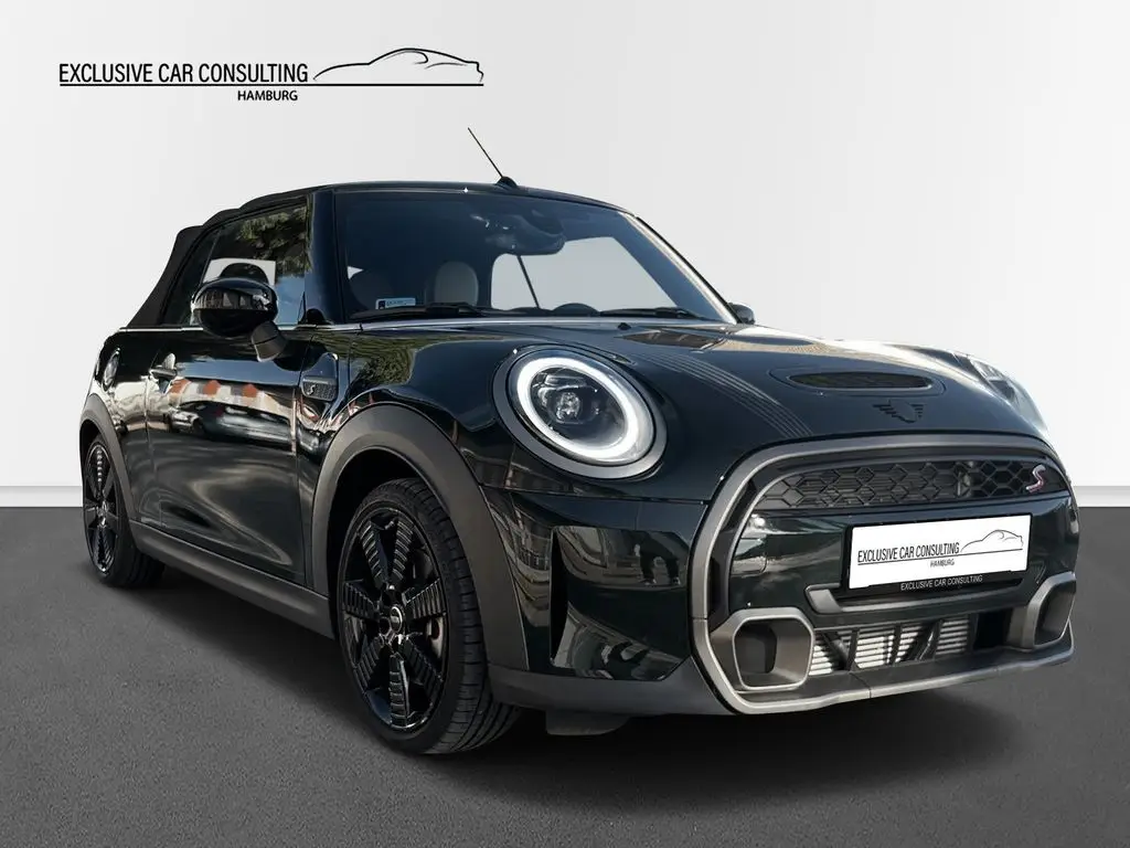 Photo 1 : Mini Cooper 2023 Petrol