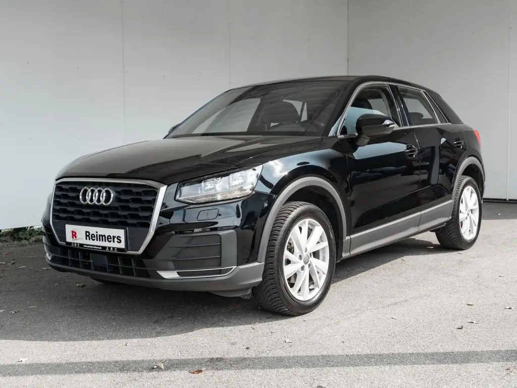 Photo 1 : Audi Q2 2020 Essence