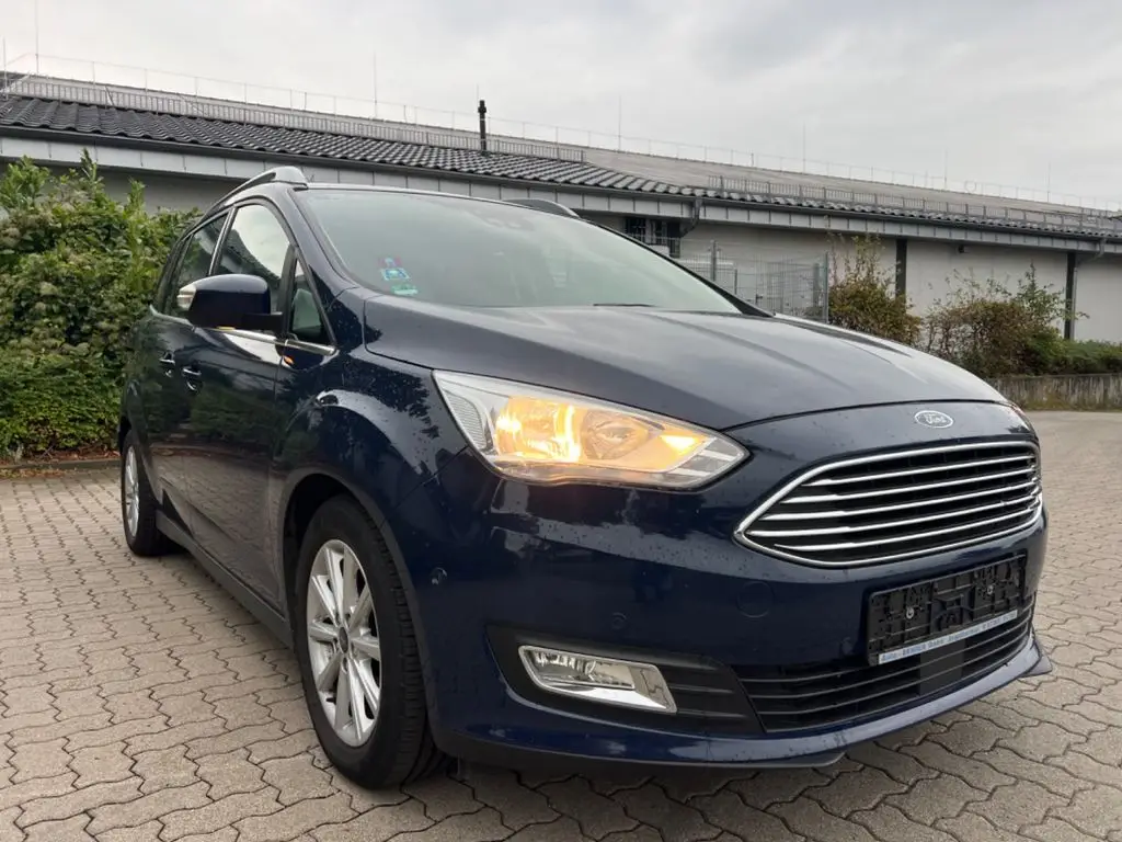 Photo 1 : Ford Grand C-max 2019 Diesel