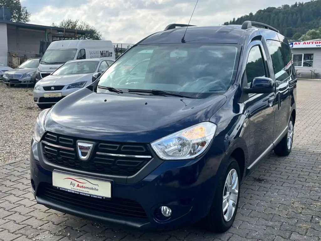 Photo 1 : Dacia Dokker 2017 Petrol