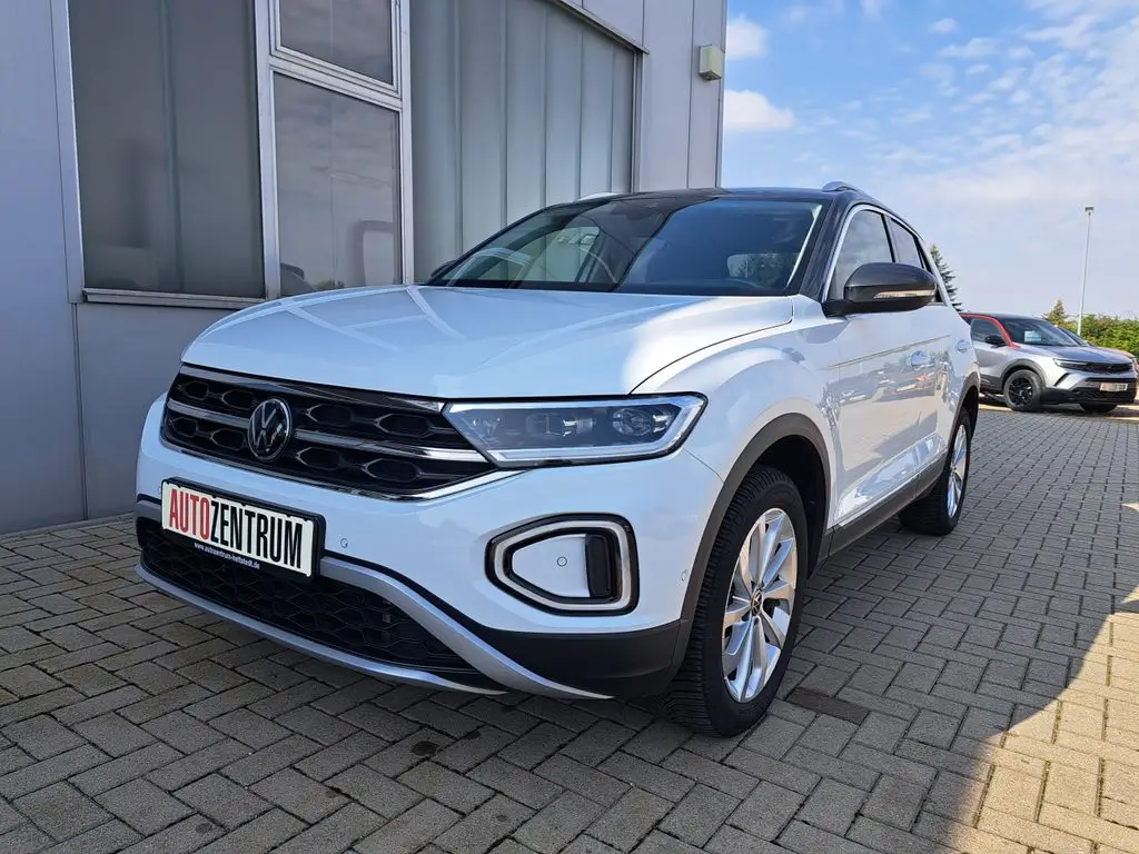 Photo 1 : Volkswagen T-roc 2022 Petrol