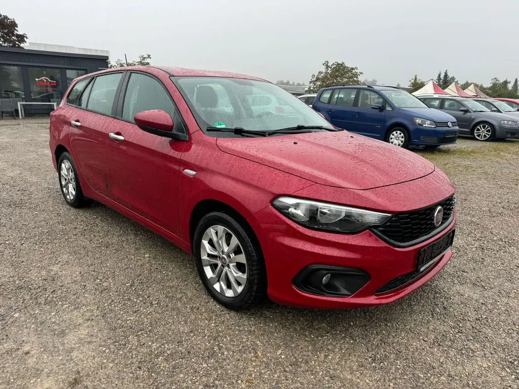 Photo 1 : Fiat Tipo 2019 Petrol